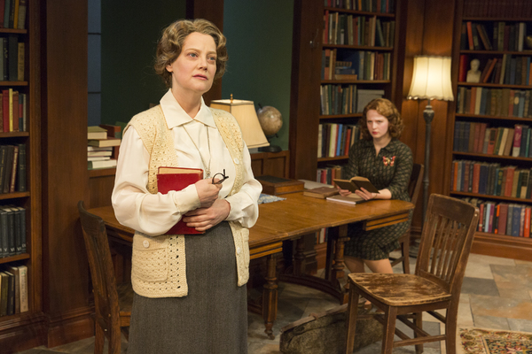 Photo Flash: First Look at Mint Theater Company's WOMEN WITHOUT MEN Image