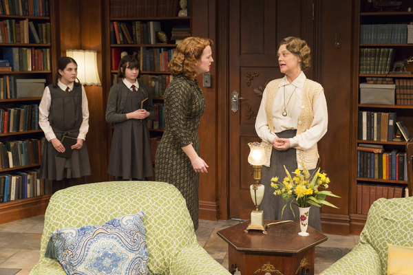 Photo Flash: First Look at Mint Theater Company's WOMEN WITHOUT MEN Image