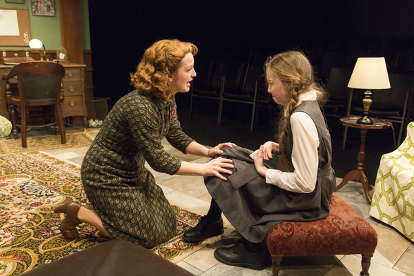 Photo Flash: First Look at Mint Theater Company's WOMEN WITHOUT MEN Image