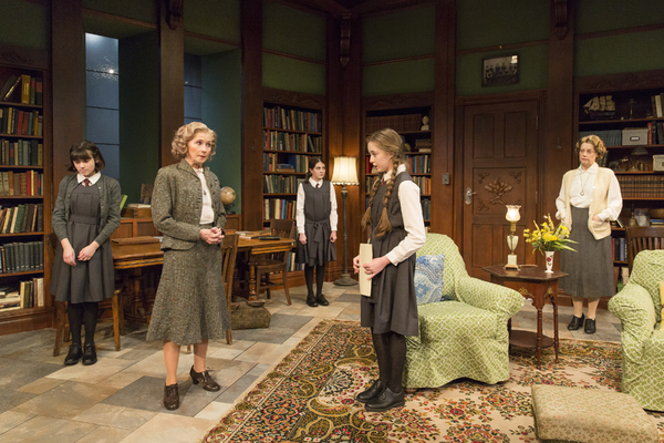 Photo Flash: First Look at Mint Theater Company's WOMEN WITHOUT MEN Image