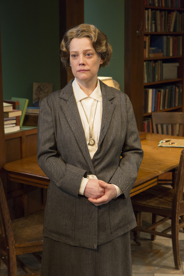 Photo Flash: First Look at Mint Theater Company's WOMEN WITHOUT MEN Image