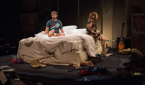 Photo Flash: First Look at Kate Morgan Chadwick and TW Leshner in BED at Echo Theater Company  Image