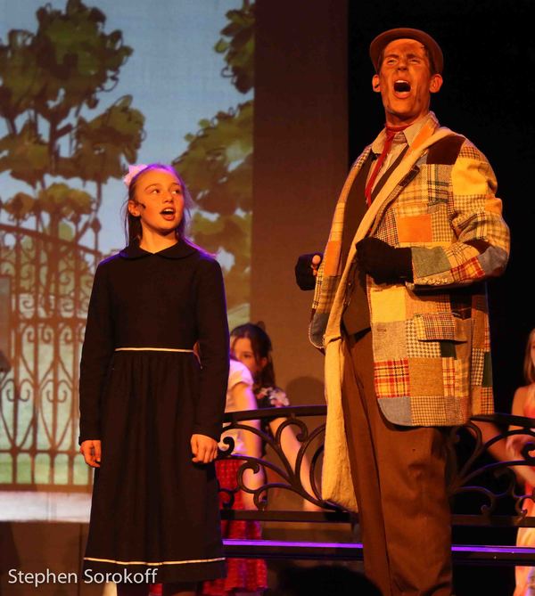 Photo Coverage: Gas Lamp Players' MARY POPPINS Image