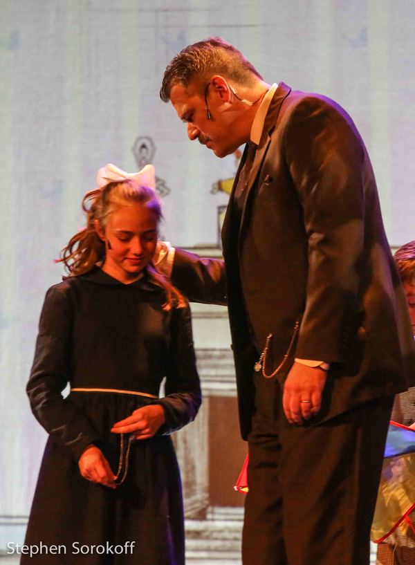 Photo Coverage: Gas Lamp Players' MARY POPPINS Image
