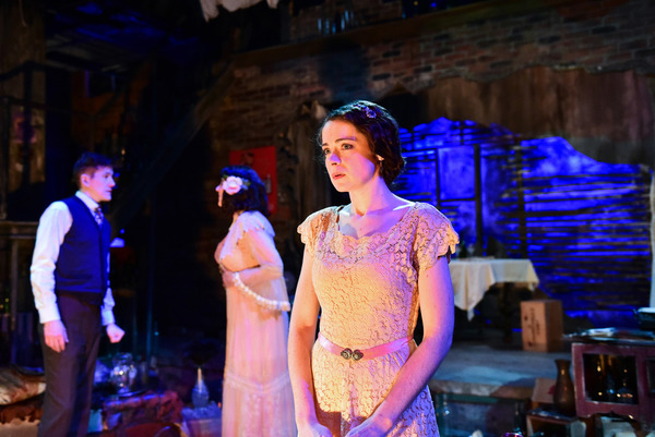 Photo Flash: First Look at The Hypocrites' THE GLASS MENAGERIE  Image