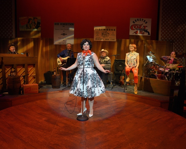 Photo Flash: First Look at Weschester Broadway Theatre's ALWAYS... PATSY CLINE 