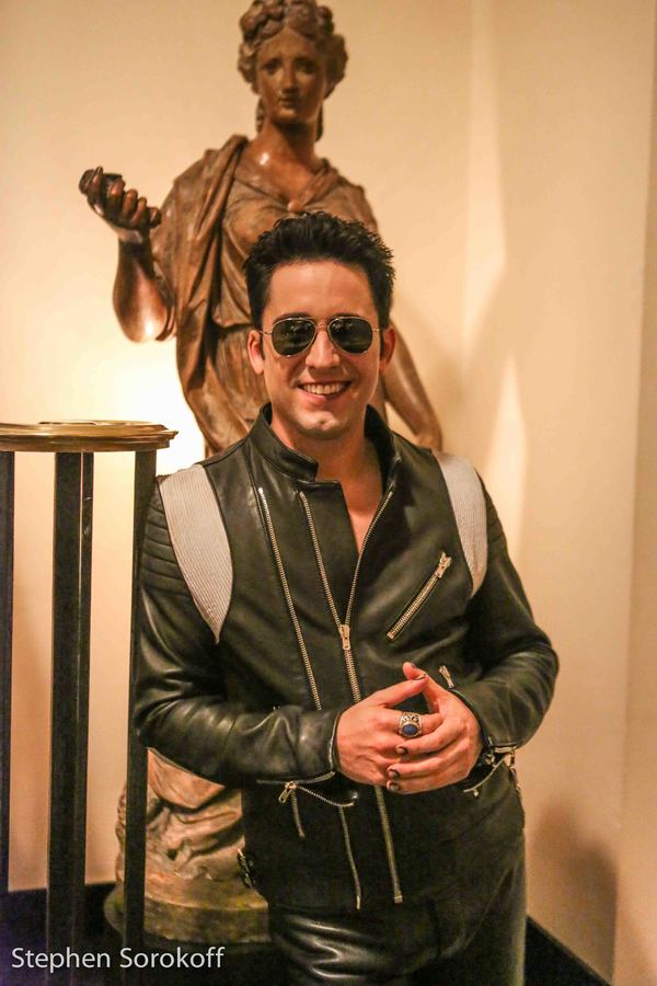 Photo Coverage: John Lloyd Young Returns to Cafe Carlyle with YOURS TRULY Image
