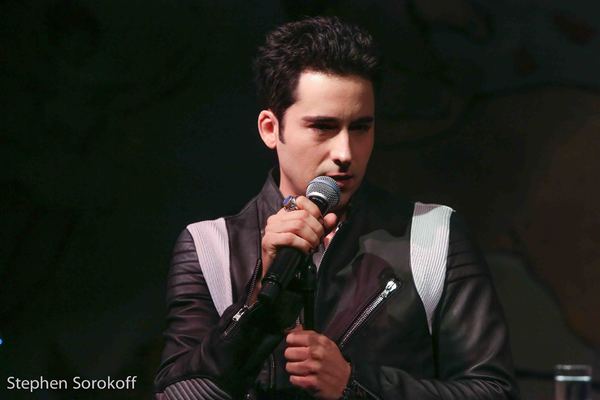 Photo Coverage: John Lloyd Young Returns to Cafe Carlyle with YOURS TRULY Image