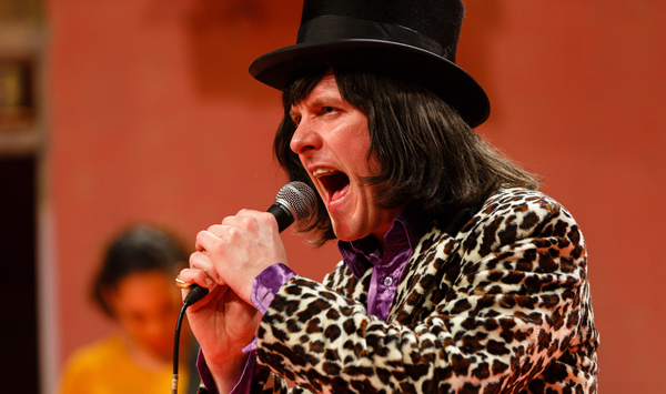 Photo Flash: First Look at MONSTER RAVING LOONY, Opening Tonight at Theatre Royal Plymouth Image