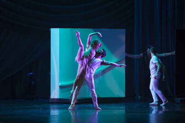 Photo Flash: Stunning Shots of Ricky Ubeda and More in SHAPING SOUND at the Beacon Image