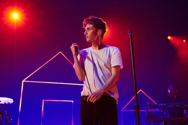 Photo Flash: Troye Sivan Performs Live at the iHeartRadio Theater in LA Image