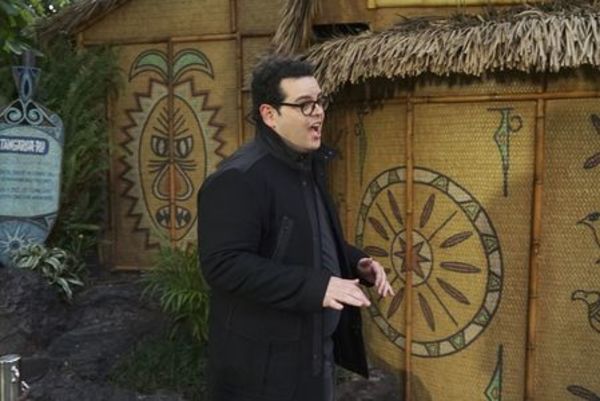 Photo Flash: First Look - Idina Menzel, Josh Gad & More on ABC's DISNEYLAND 60 Image