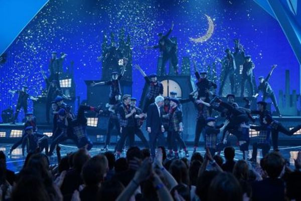 Photo Flash: First Look - Idina Menzel, Josh Gad & More on ABC's DISNEYLAND 60 Image