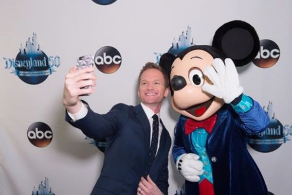 Photo Flash: First Look - Idina Menzel, Josh Gad & More on ABC's DISNEYLAND 60 Image