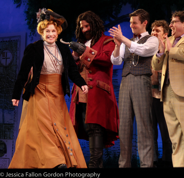 Sandy Duncan and the cast of Finding Neverland Photo