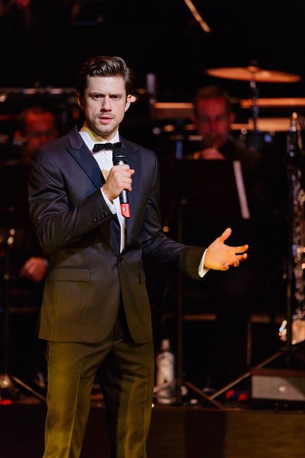 Photo Flash: Betty Buckley, Sutton Foster, Aaron Tveit & More Perform at DEFYING GRAVITY Down Under! Image