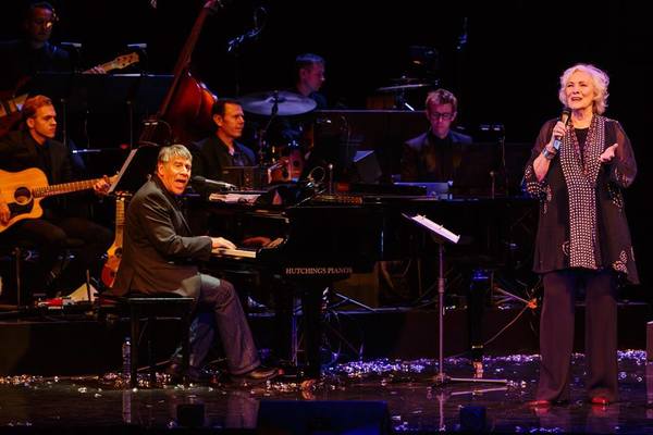 Photo Flash: Betty Buckley, Sutton Foster, Aaron Tveit & More Perform at DEFYING GRAVITY Down Under! Image