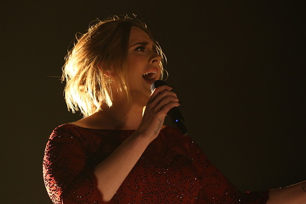 Photo Flash: Lady Gaga, Justin Bieber & More Among Highlights of 58th ANNUAL GRAMMY AWARDS Image