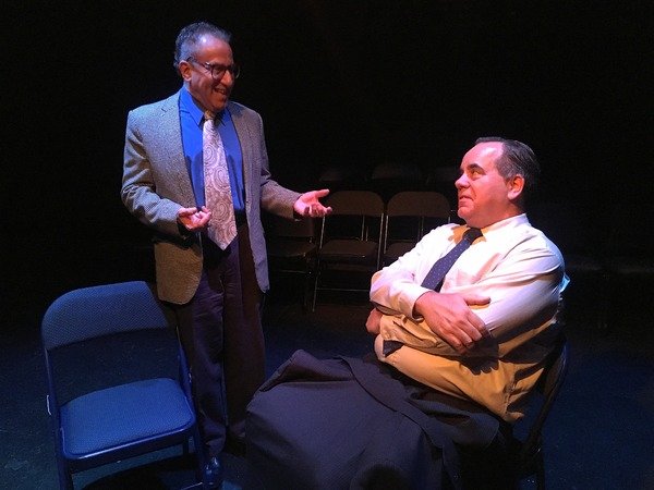 Photo Flash: First Look at Counter-Productions Theatre Company's FROST/NIXON Image