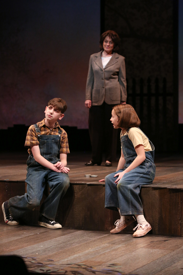 Brigitt Markusfeld as Jean Louise Finch, Harry Franklin as Jem Finch, Erin Mueller as Photo