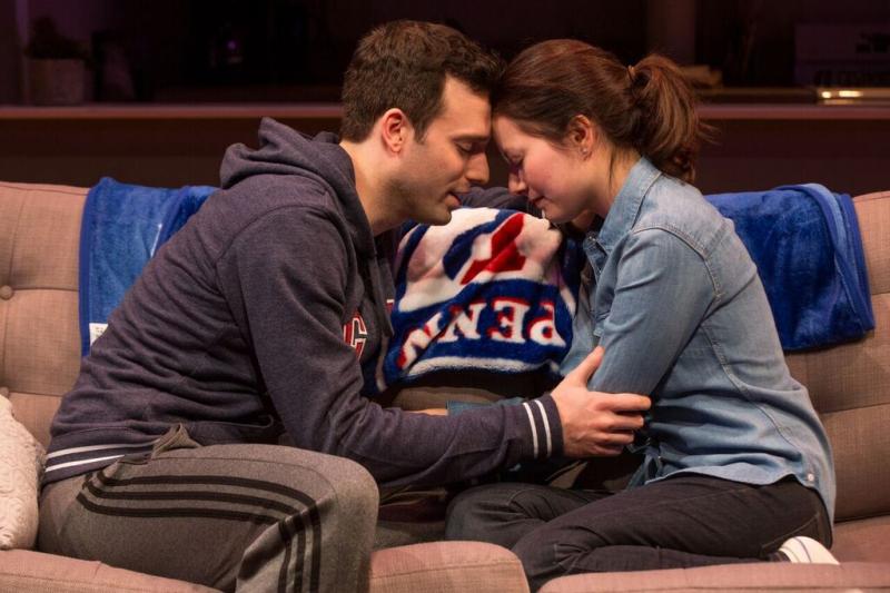 Photo Flash: First Look at Jake Epstein, Jenna Gavigan and Thomas E. Sullivan in STRAIGHT at Theatre Row Image