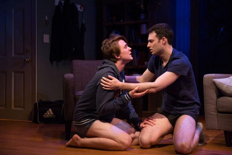 Photo Flash: First Look at Jake Epstein, Jenna Gavigan and Thomas E. Sullivan in STRAIGHT at Theatre Row Image