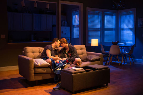 Photo Flash: First Look at Jake Epstein, Jenna Gavigan and Thomas E. Sullivan in STRAIGHT at Theatre Row Image