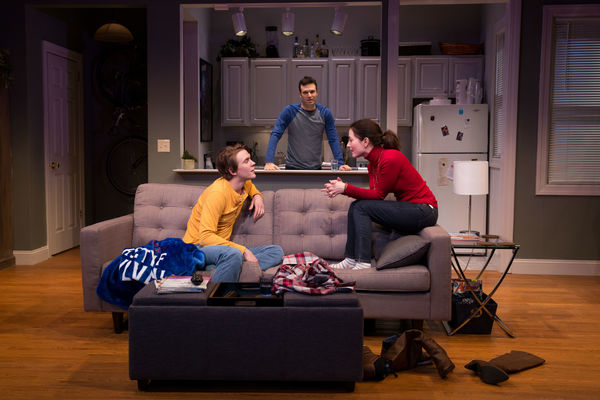 Photo Flash: First Look at Jake Epstein, Jenna Gavigan and Thomas E. Sullivan in STRAIGHT at Theatre Row Image