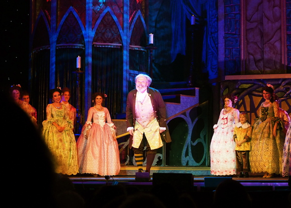 Photo Coverage: Curtain Call And Stage Door of 3-D Theatricals' BEAUTY AND THE BEAST At Plummer Auditorium Image