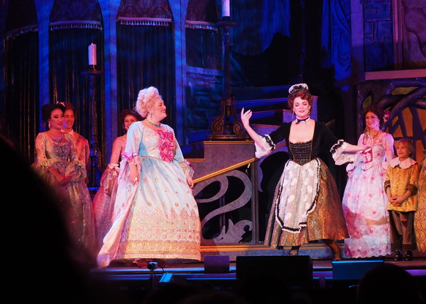 Photo Coverage: Curtain Call And Stage Door of 3-D Theatricals' BEAUTY AND THE BEAST At Plummer Auditorium Image