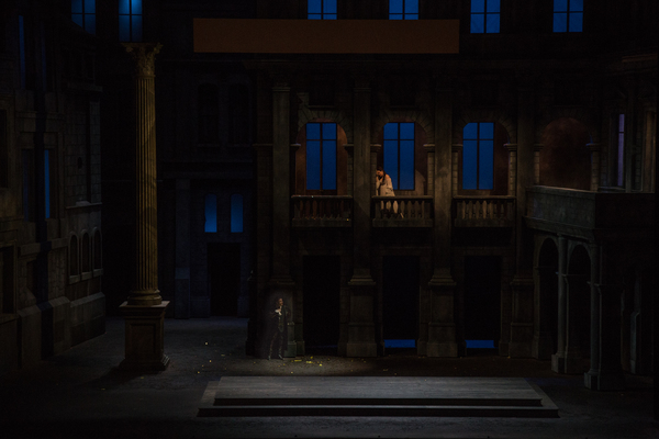 Photo Flash: First Look at Lyric Opera of Chicago's ROMEO AND JULIET, Helmed by Bartlett Sher 