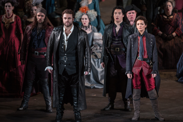 Photo Flash: First Look at Lyric Opera of Chicago's ROMEO AND JULIET, Helmed by Bartlett Sher 