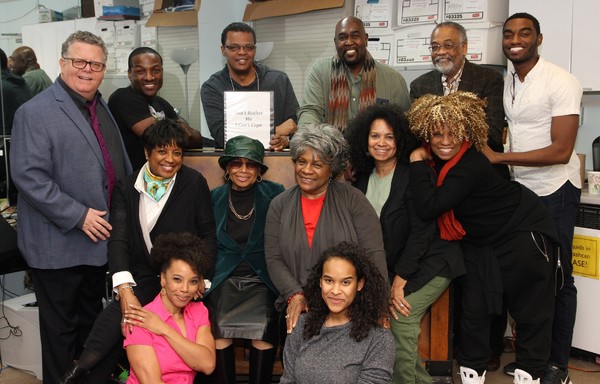 The cast of DON'T BOTHER ME, I CAN'T COPE meets Micki Grant (center).   Photo