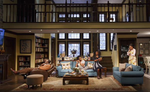 Photo Flash: Tamara Tunie, Roslyn Ruff and More Lead FAMILIAR, Opening Tonight at Playwrights Horizons Image
