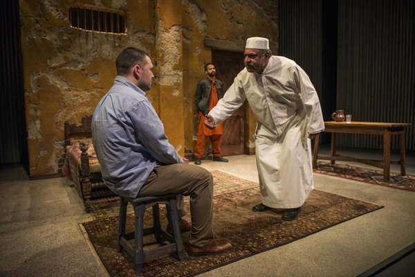 Photo Flash: First Look at Milwaukee Rep's THE INVISIBLE HAND Image