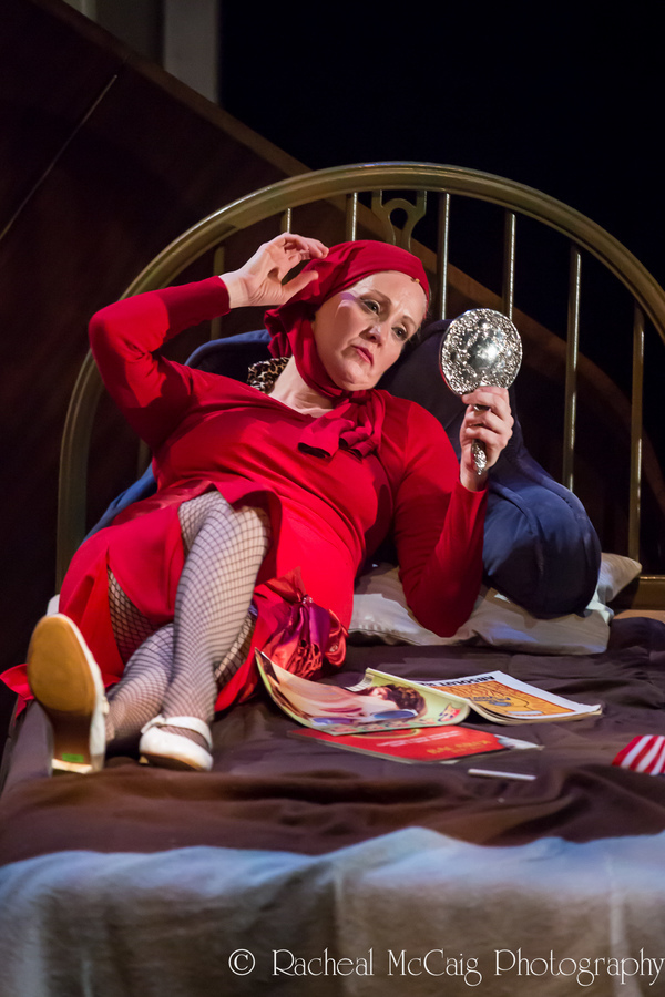 Photo Flash: First Look at Acting Up Stage Company's Toronto Premiere of GREY GARDENS 