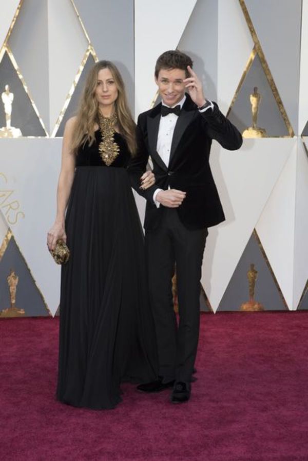 Photo Flash: Emily Blunt, Saoirse Ronan & More Grace OSCARS Red Carpet Image