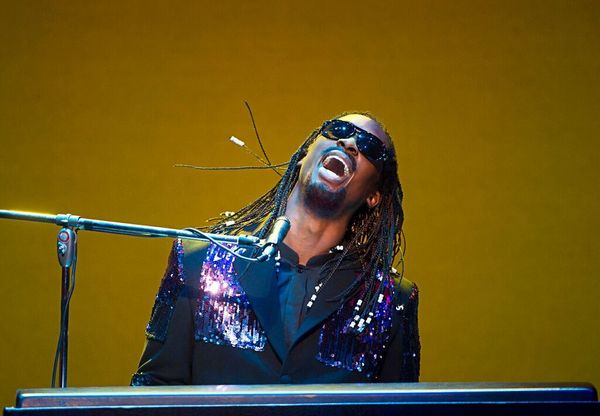 Photo Flash: MOTOWN Hits London! First Look at Lucy St. Louis, Cedric Neal & More Onstage Image