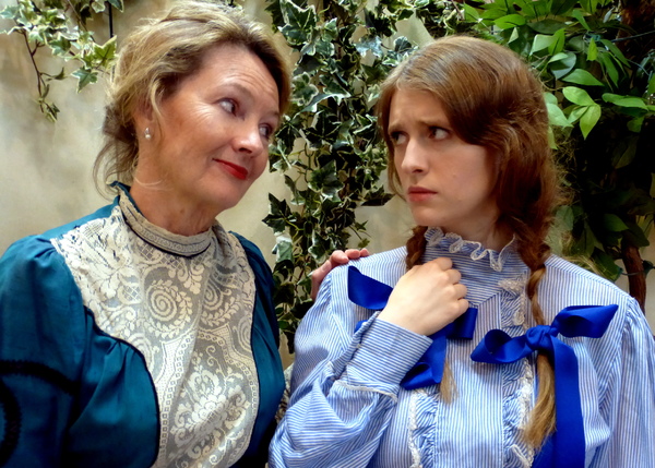 Vivie is uncomfortable with her mother's advice. (frmn left: Susan Hardie, Jenna Tove Photo