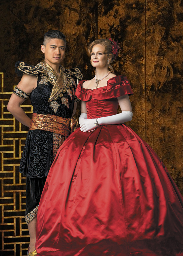 Photo Flash: Getting to Know Them - First Look at Kate Baldwin & Paolo Montalban in Lyric Opera's THE KING AND I Image
