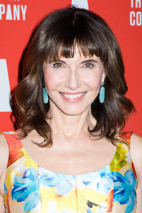 Mary Steenburgen Photo