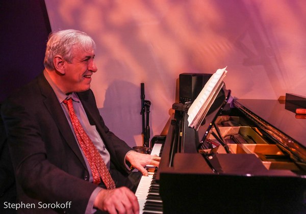 Photo Coverage: Fyvush Finkel Opens at The Metropolitan Room Image