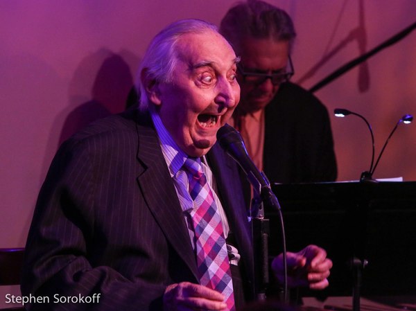 Photo Coverage: Fyvush Finkel Opens at The Metropolitan Room Image
