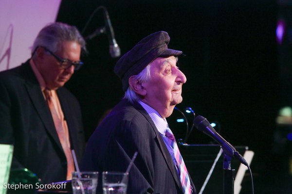 Photo Coverage: Fyvush Finkel Opens at The Metropolitan Room Image