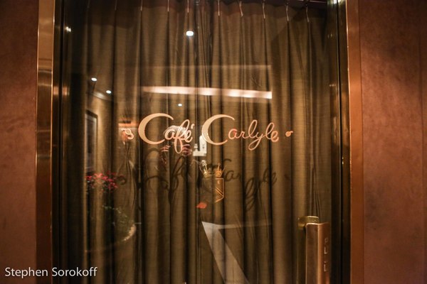 Photo Coverage: Joan Osborne Debuts at Cafe Carlyle with Songs Of Bob Dylan Image