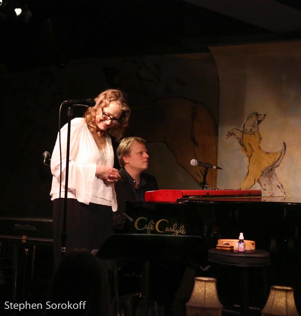Photo Coverage: Joan Osborne Debuts at Cafe Carlyle with Songs Of Bob Dylan Image