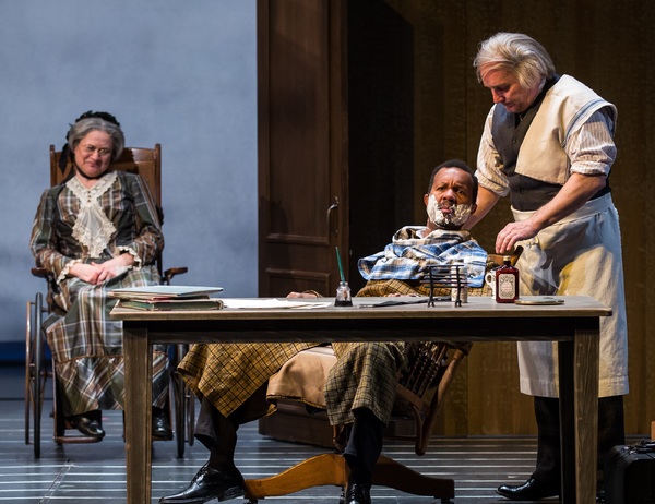 Photo Flash: First Look at Kristine Nielsen and More in THE MATCHMAKER at Goodman Theatre Image