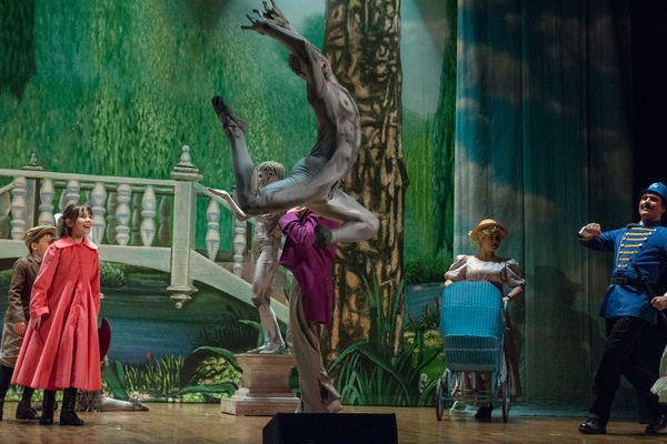 Photo Coverage: First look at Pleasure Guild's MARY POPPINS Image