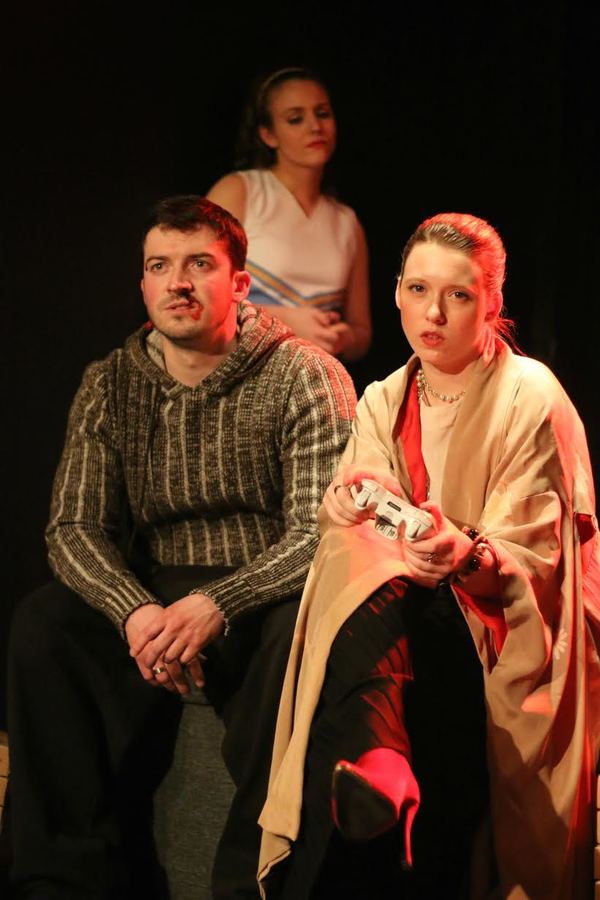 Photo Flash: First Look at MARY-KATE OLSEN IS IN LOVE at Apollo Studio Theatre Image
