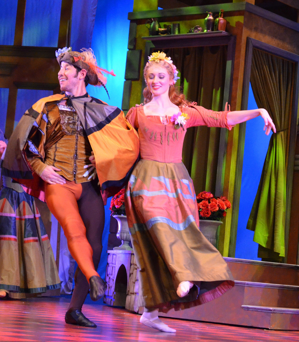 Photo Flash: First Look at KISS ME, KATE at Maltz Jupiter Theatre Image